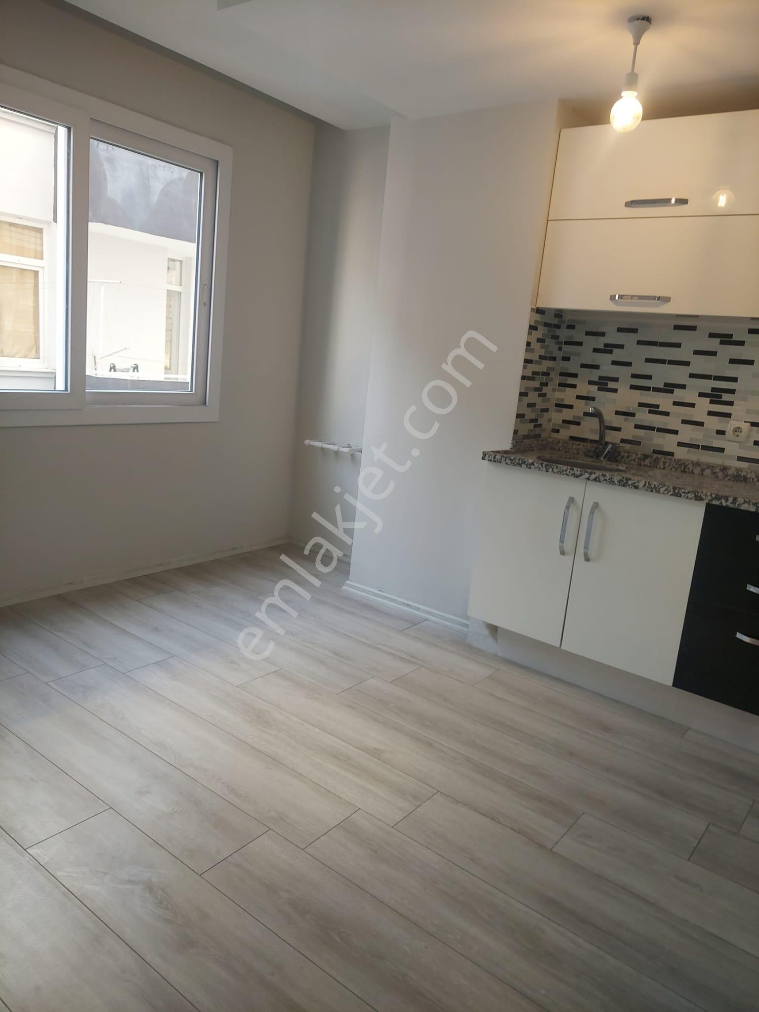 Reşatbey'de Satılık 40m2 Doğu Cepheli 4katlı Binanın 2.katı Balkonlu 1+1 Daire 2700.000tl Pazarlık. - Görsel 6