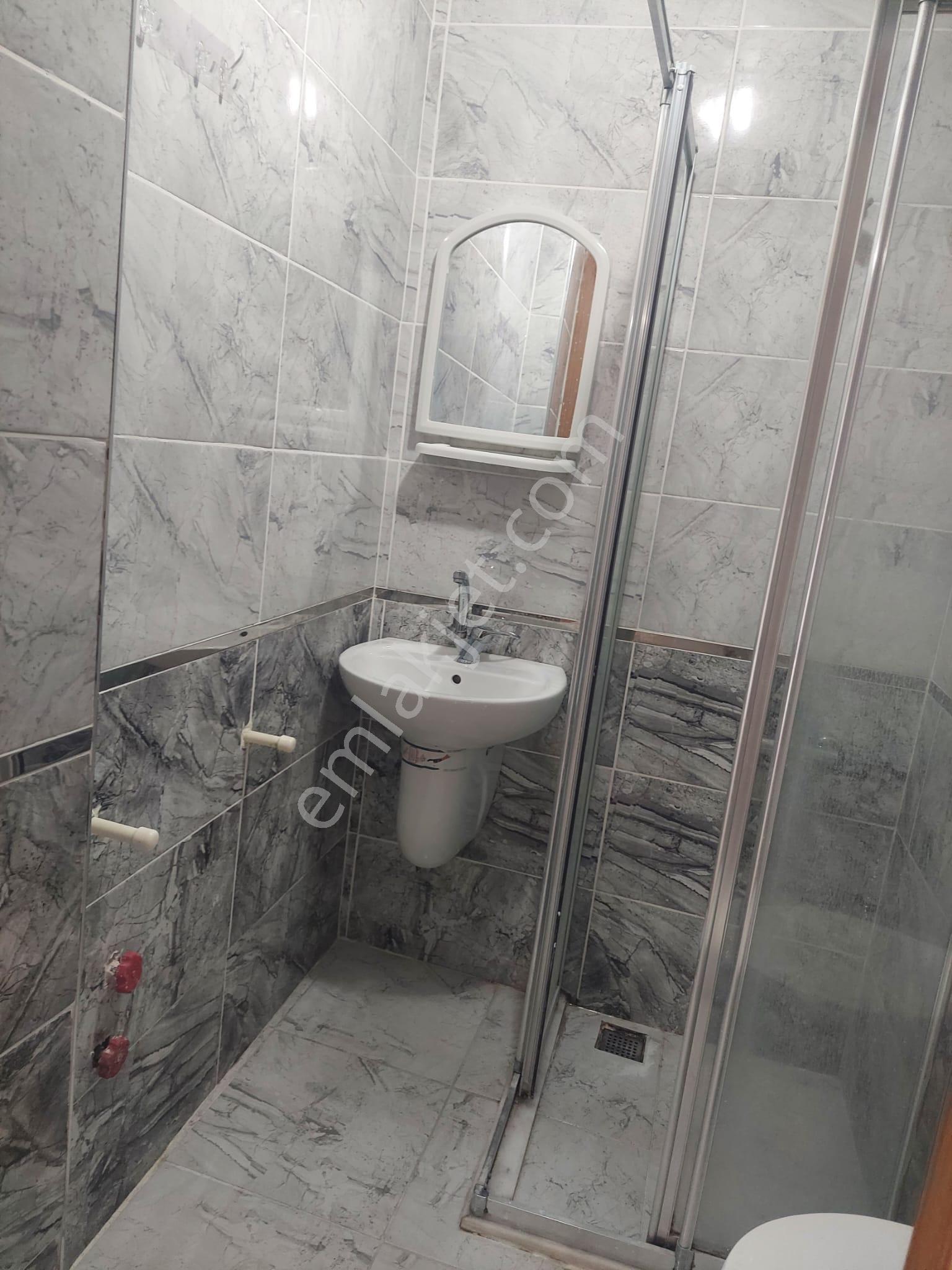 Reşatbey'de Satılık 40m2 Doğu Cepheli 4katlı Binanın 2.katı Balkonlu 1+1 Daire 2700.000tl Pazarlık. - Görsel 4