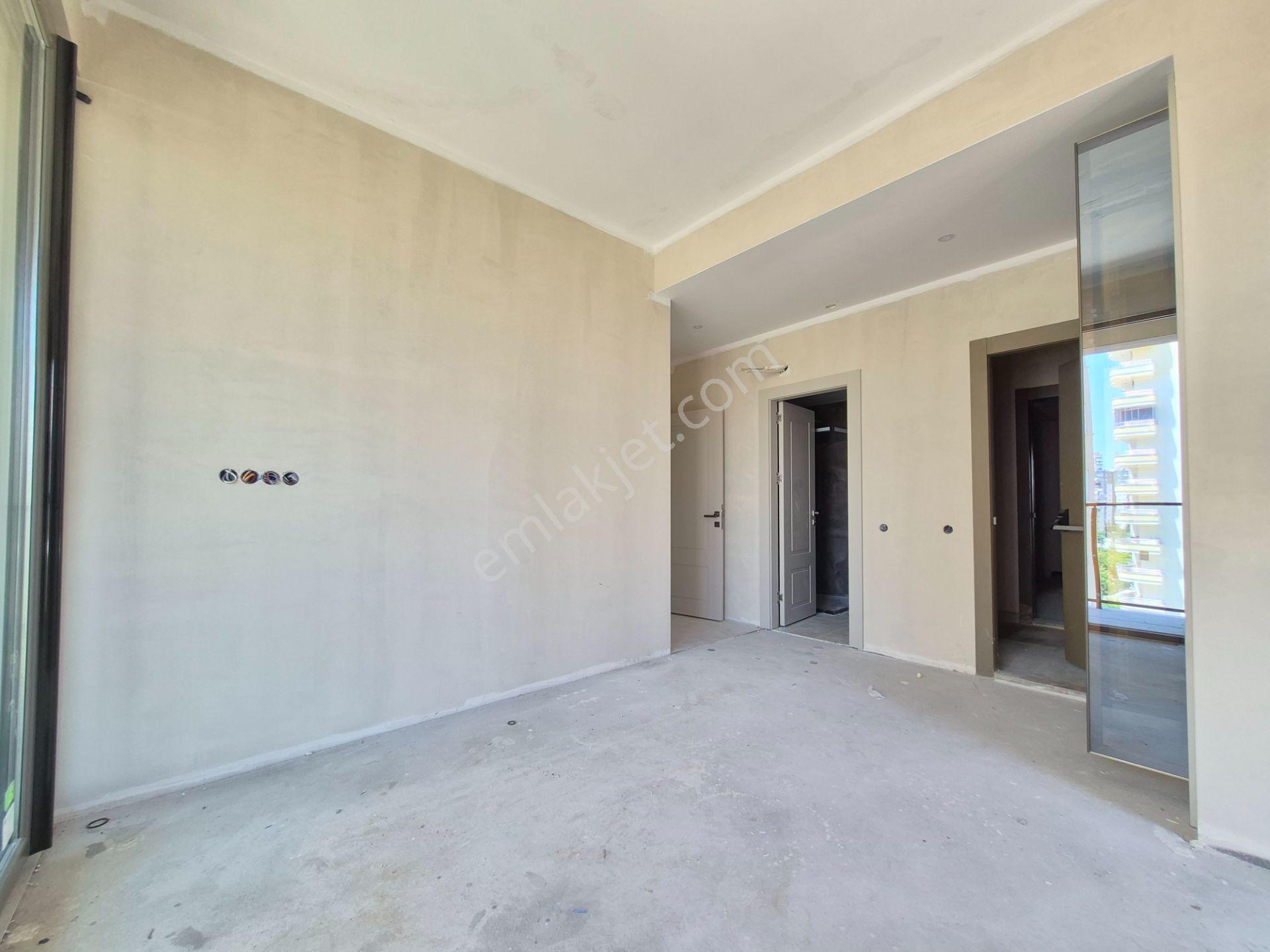 Üstünkent'ten Modern Tasarımı İle Hayran Bırakan Ferah 3+1 Daire - Görsel 27