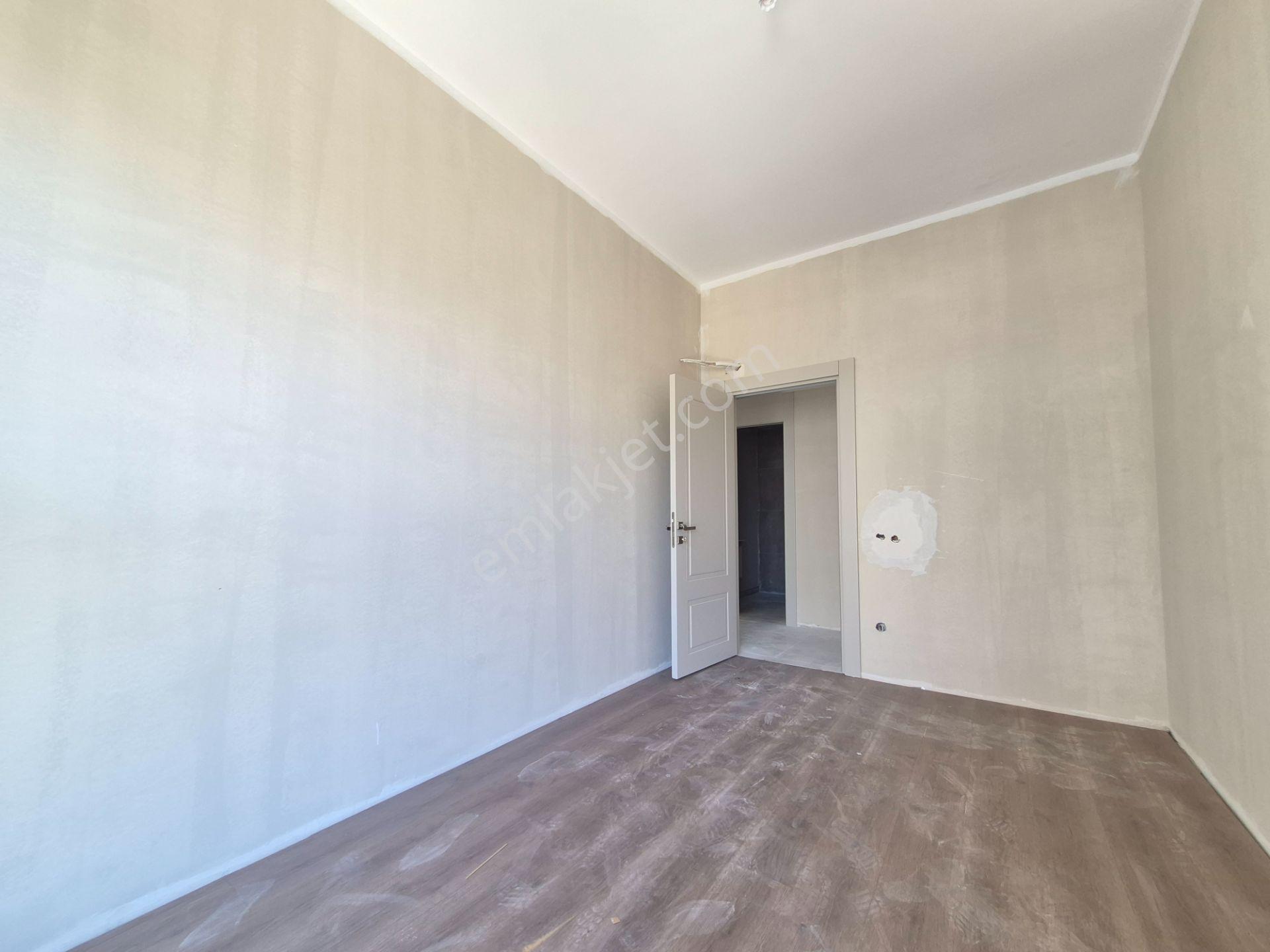 Üstünkent'ten Modern Tasarımı İle Hayran Bırakan Ferah 3+1 Daire - Görsel 23