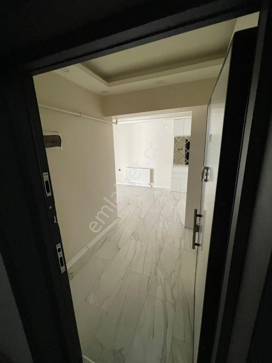 Kervansaray Üstü Lüks Yapılı Ara Daire - Görsel 5