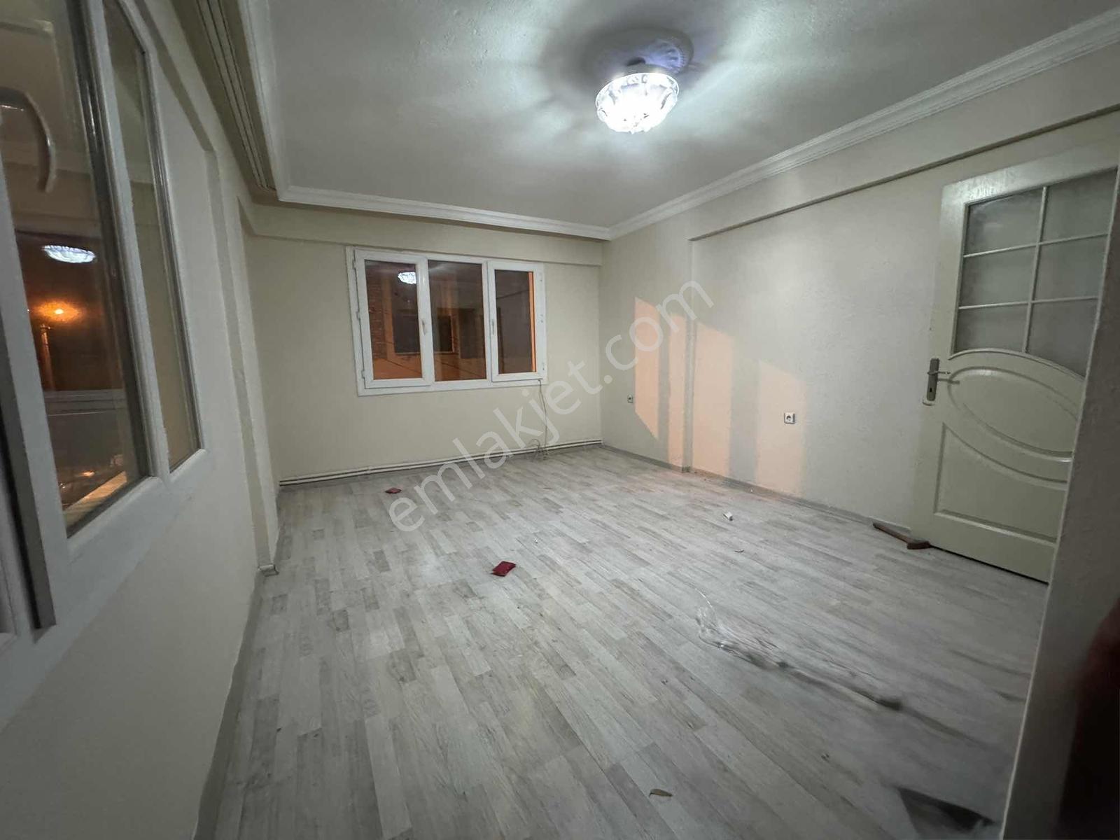 Buca Otokent Yakını Kiralık Doğalgazlı 2+1 Köşe Daire - Görsel 14