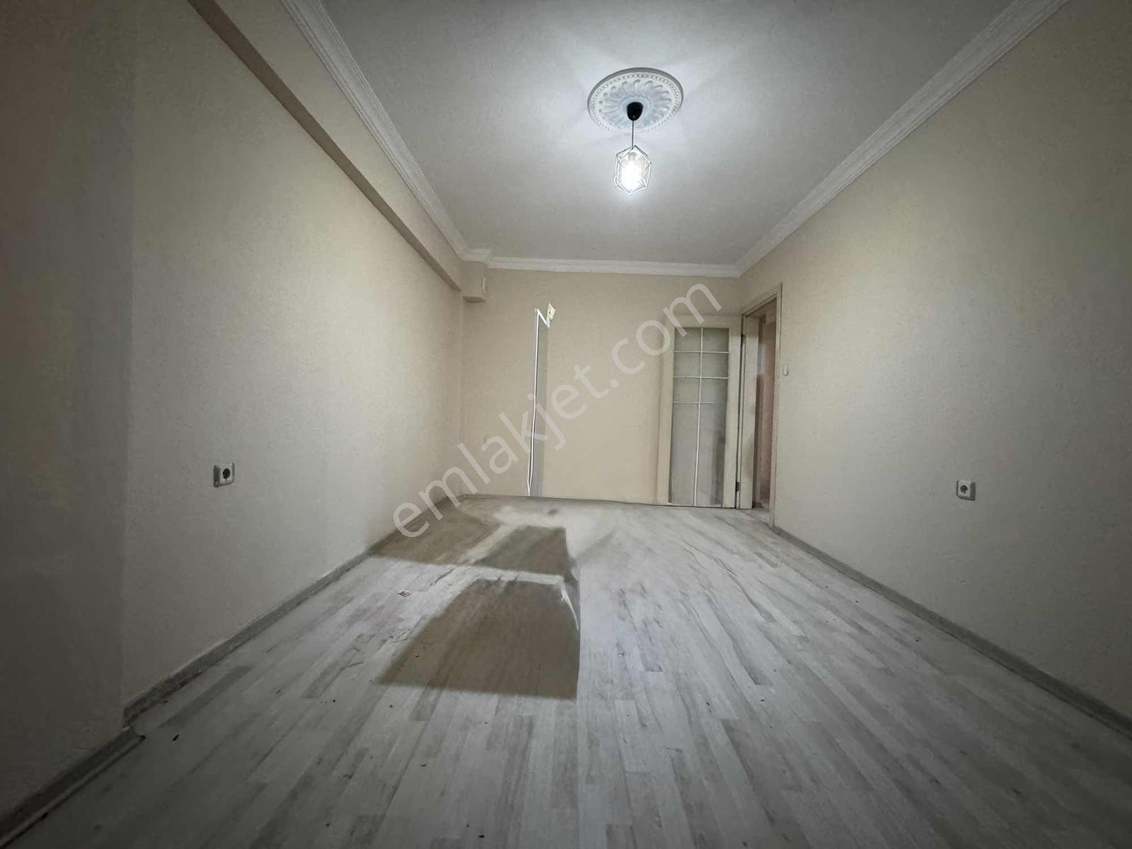 Buca Otokent Yakını Kiralık Doğalgazlı 2+1 Köşe Daire - Görsel 16