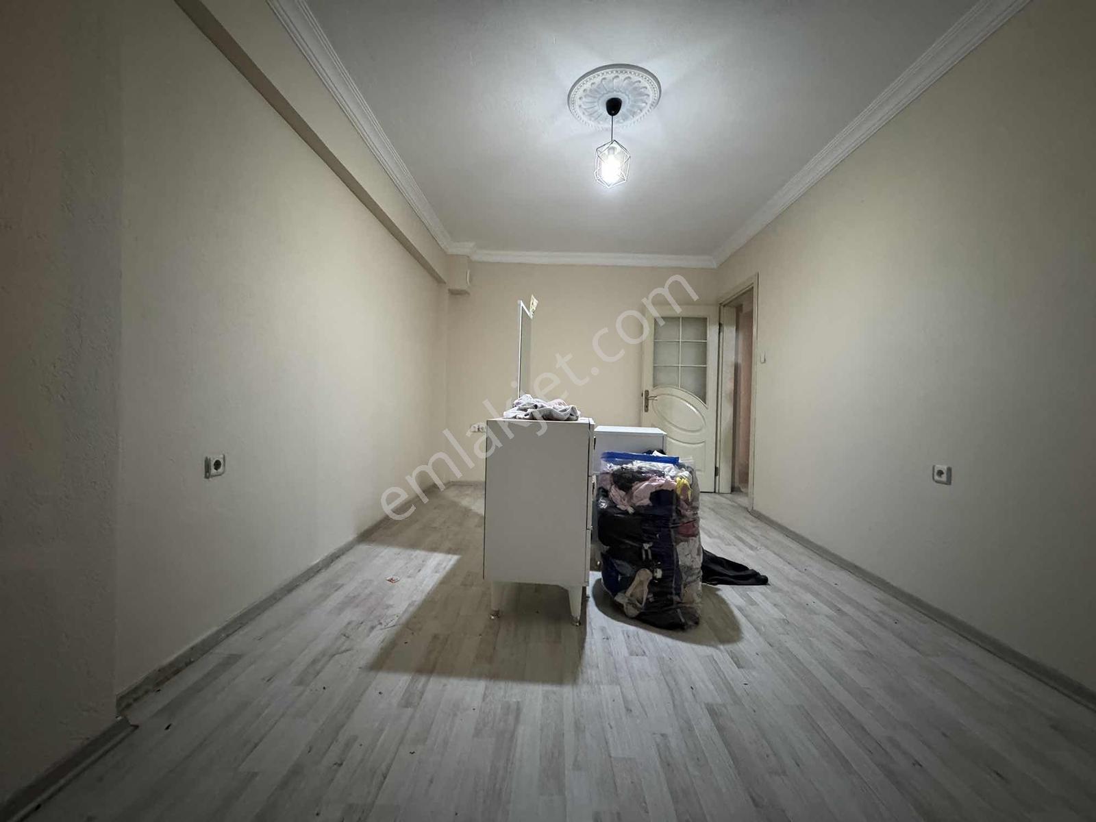 Buca Otokent Yakını Kiralık Doğalgazlı 2+1 Köşe Daire - Görsel 18