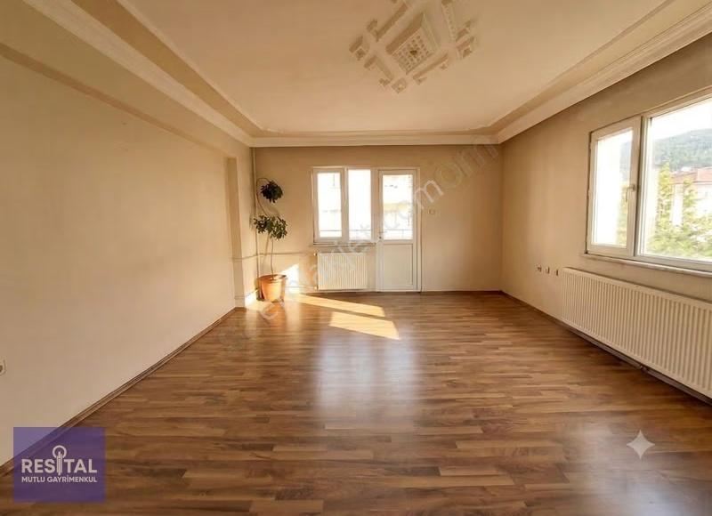 Rs Mutludan Mimarsinanda Site İçi Ferah 3+1 Kiralık Daire