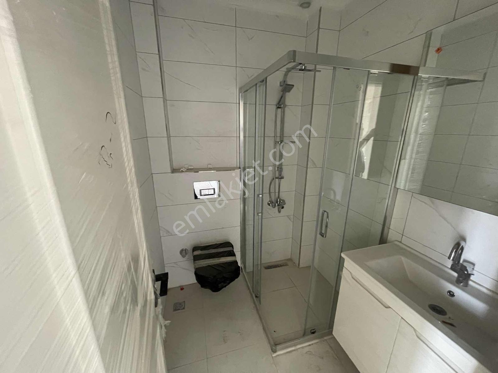 Yalova Kadıköyde Havuzlu Butik Site İçerisinde Lüks 4+1 Villa - Görsel 33
