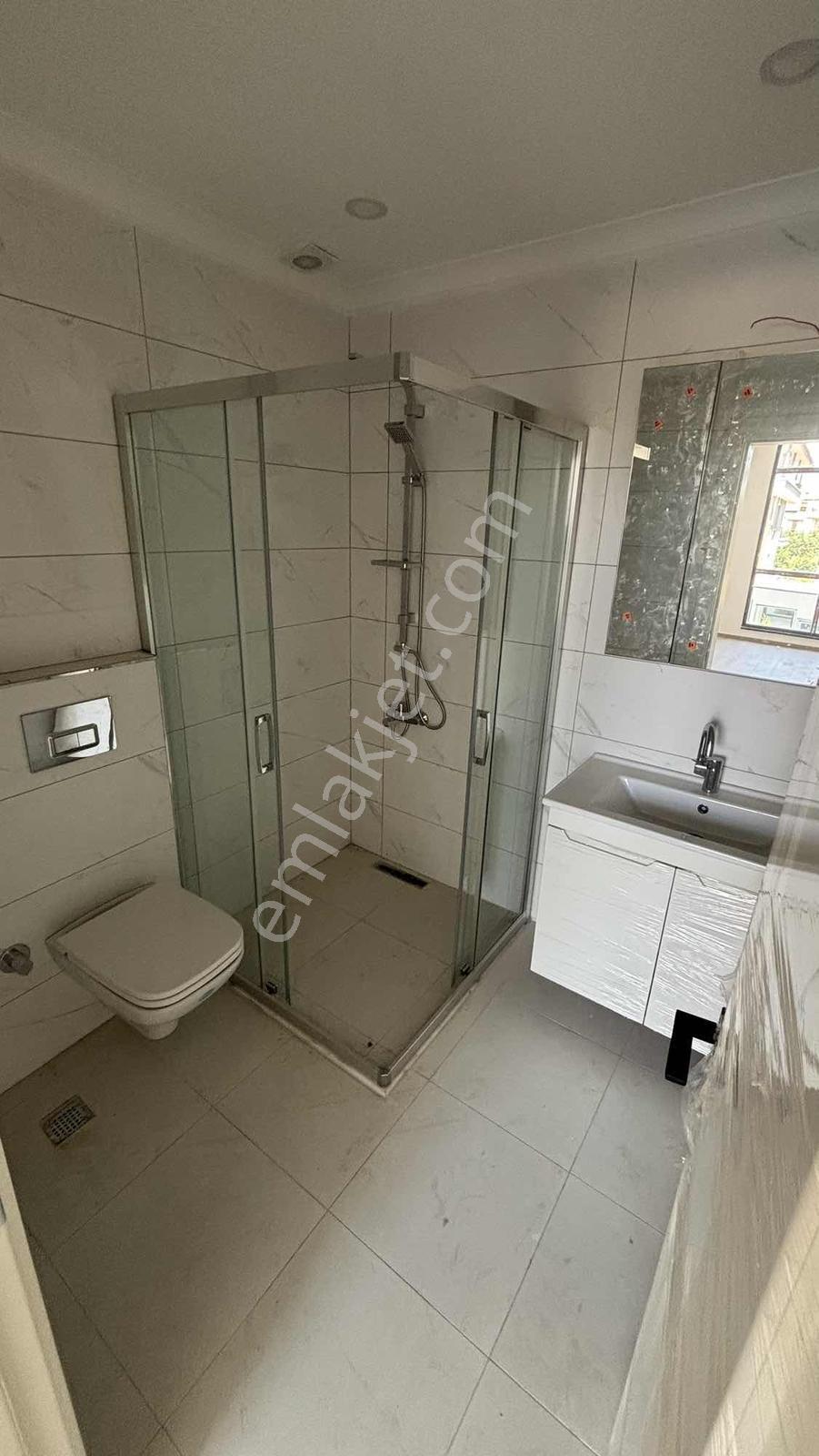 Yalova Kadıköyde Havuzlu Butik Site İçerisinde Lüks 4+1 Villa - Görsel 32