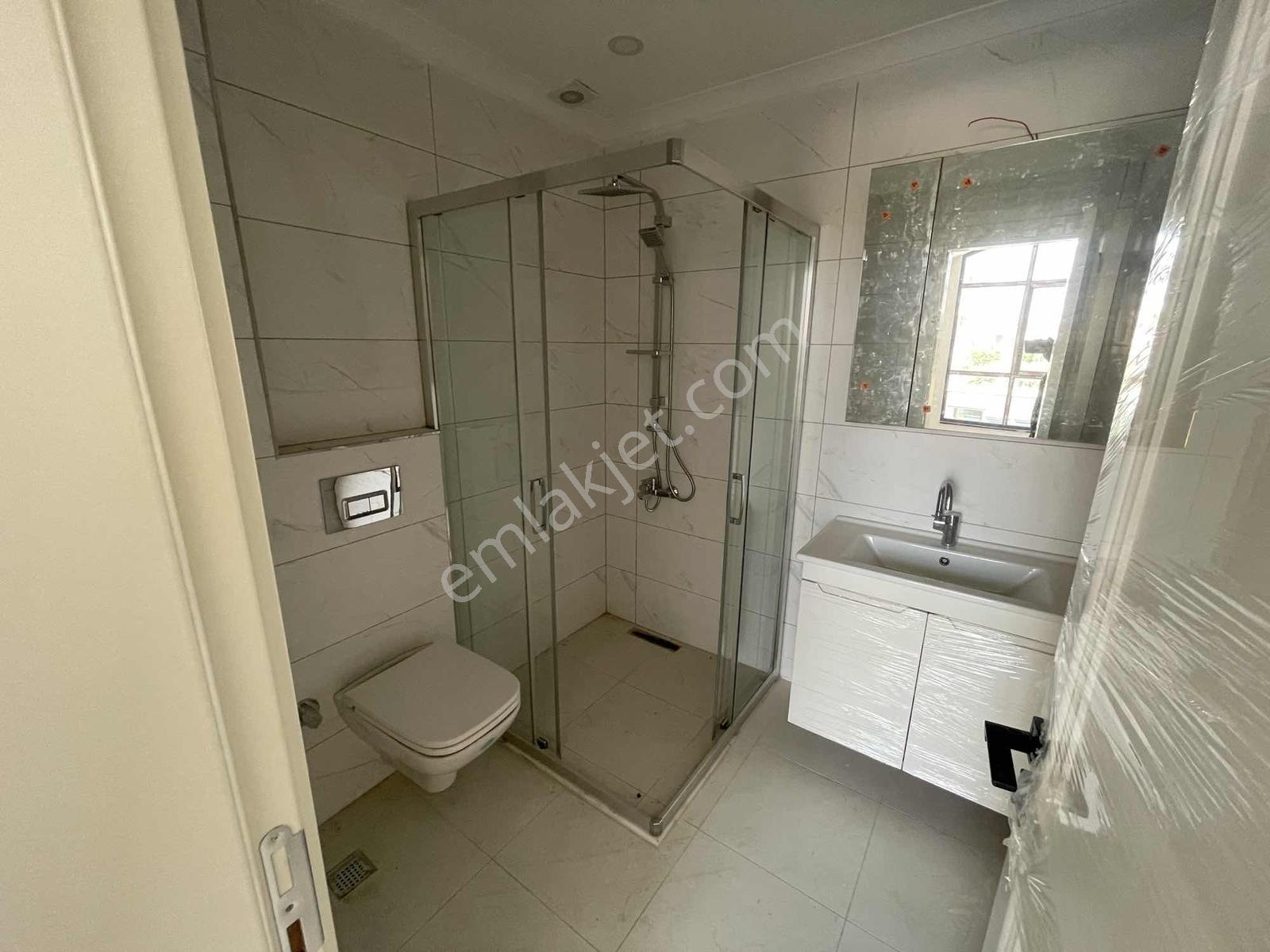 Yalova Kadıköyde Havuzlu Butik Site İçerisinde Lüks 4+1 Villa - Görsel 30