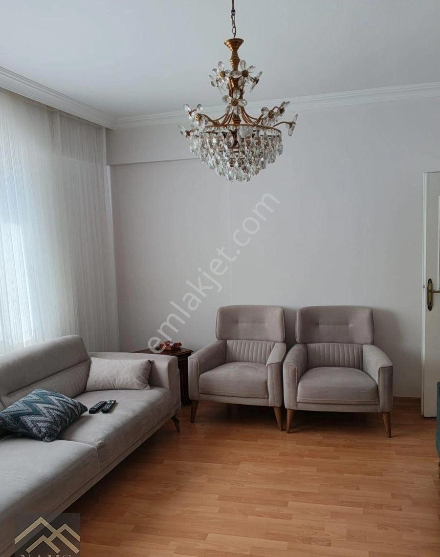 Avcılar Gümüşpala İbb Metrobuse Çok Yakın Kiralık 2+1.3 Kat 90 M2 Eşyalı Daire - Görsel 4