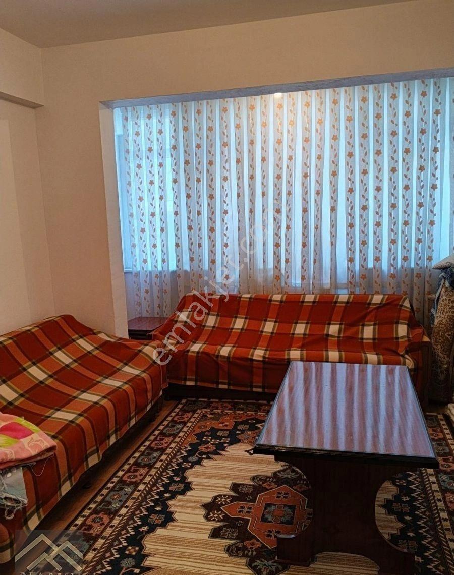 Avcılar Gümüşpala İbb Metrobuse Çok Yakın Kiralık 2+1.3 Kat 90 M2 Eşyalı Daire - Görsel 5