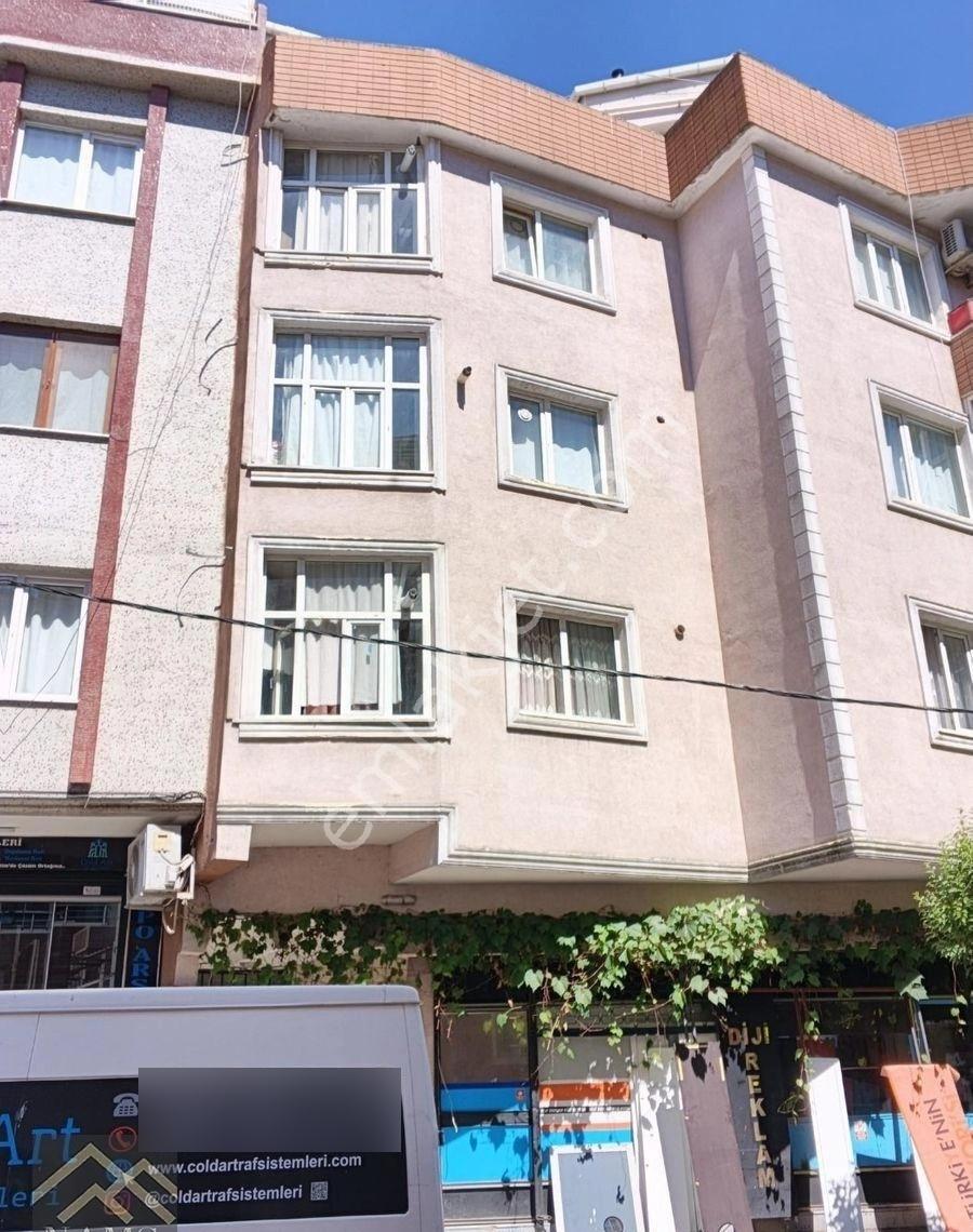 Avcılar Gümüşpala İbb Metrobuse Çok Yakın Kiralık 2+1.3 Kat 90 M2 Eşyalı Daire
