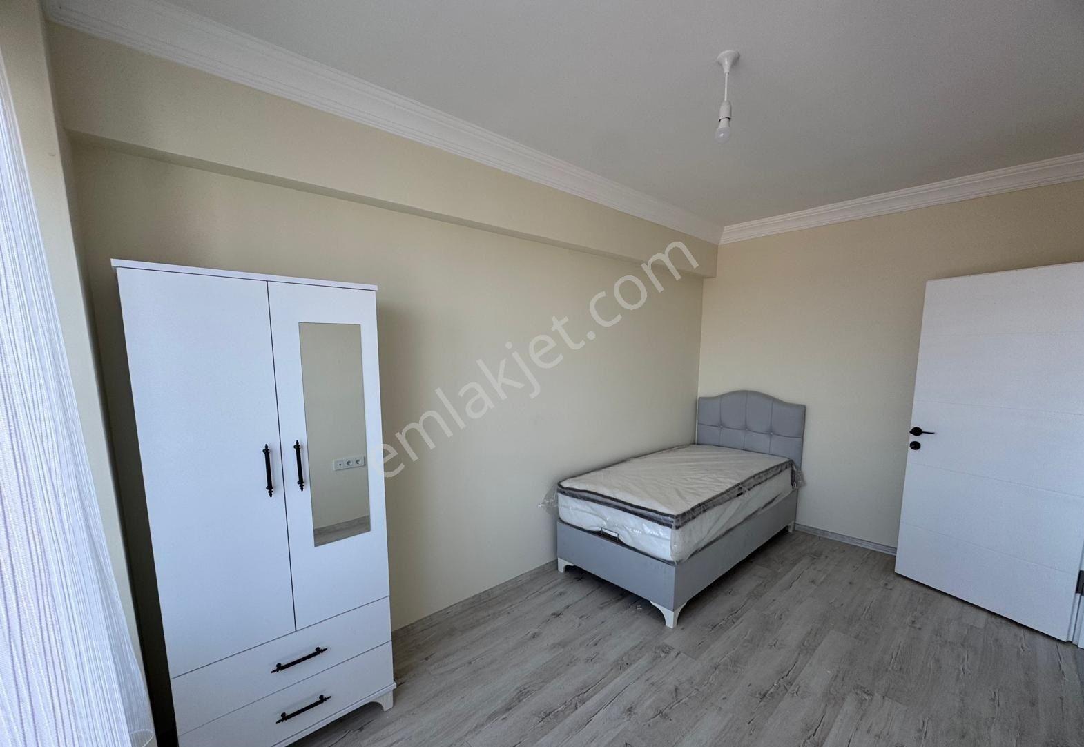Teyyaredüzü Mahallesi Kiralık 1+1 Eşyalı Deniz Manzaralı Daire - Görsel 7