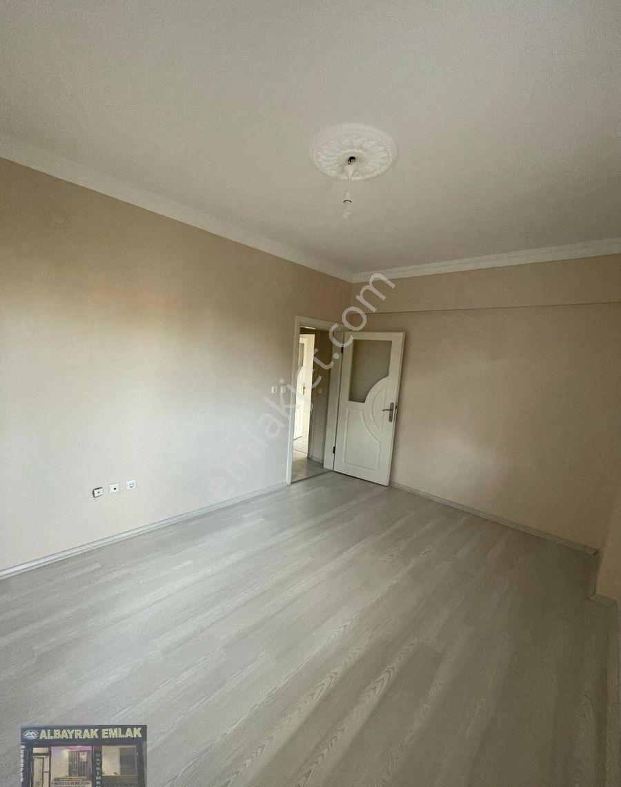 Albayrak'tan Yeni Mah. Kiralık Zemin Kat 3+1 Daire - Görsel 16