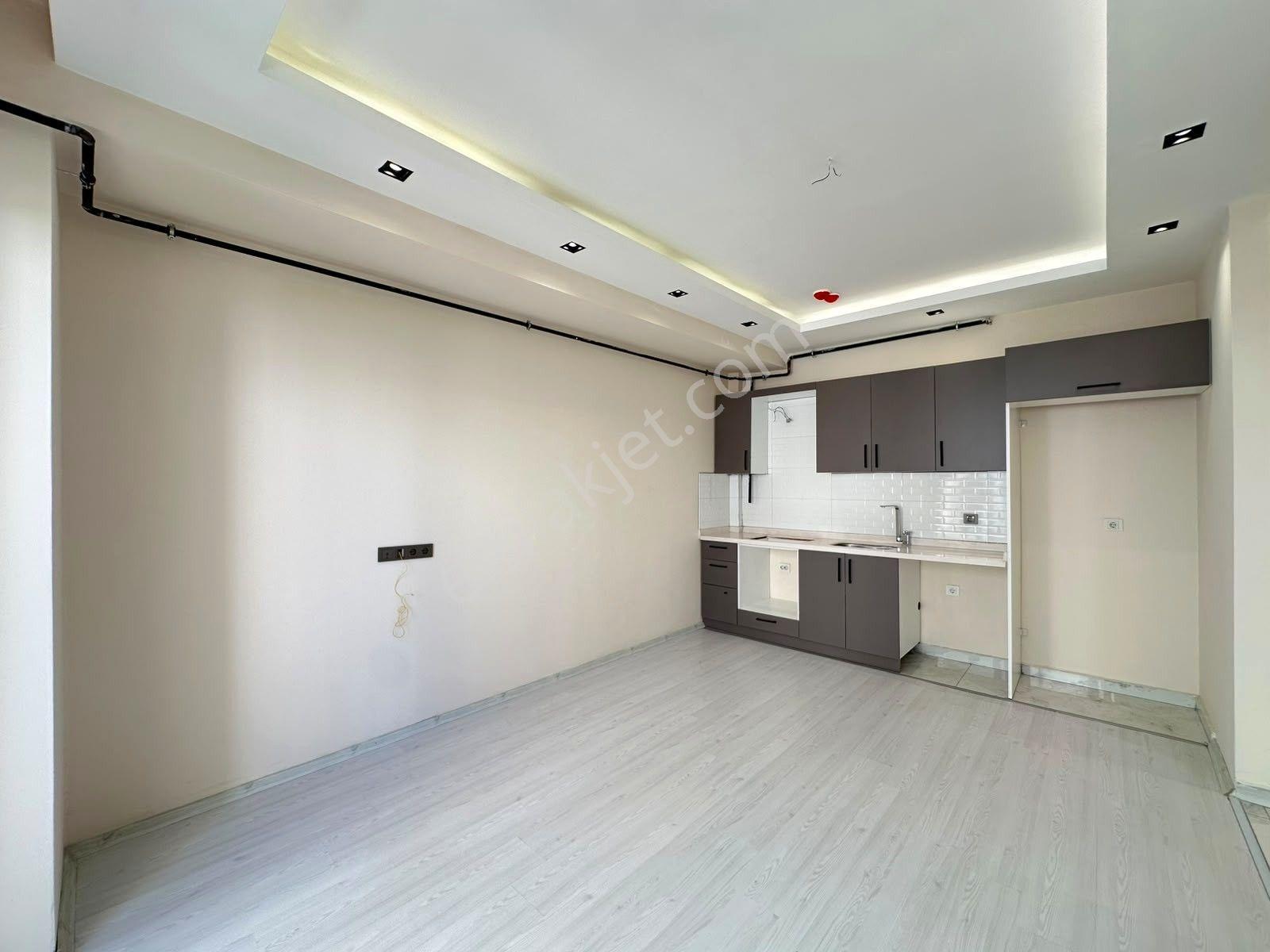 Üstünkent'ten Sosyal Donatısı İle Öne Çıkan Projede Modern 1+1 - Görsel 3