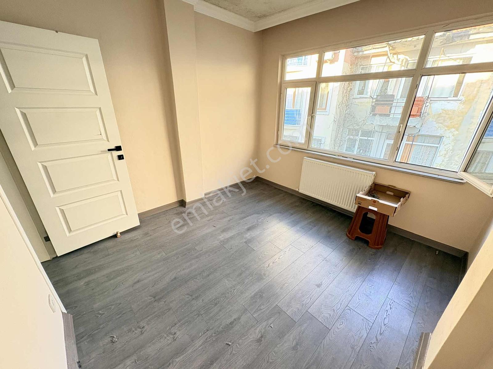 F-l Emlaktan Üsküdar Merkezde Kiralık Daire - Görsel 3