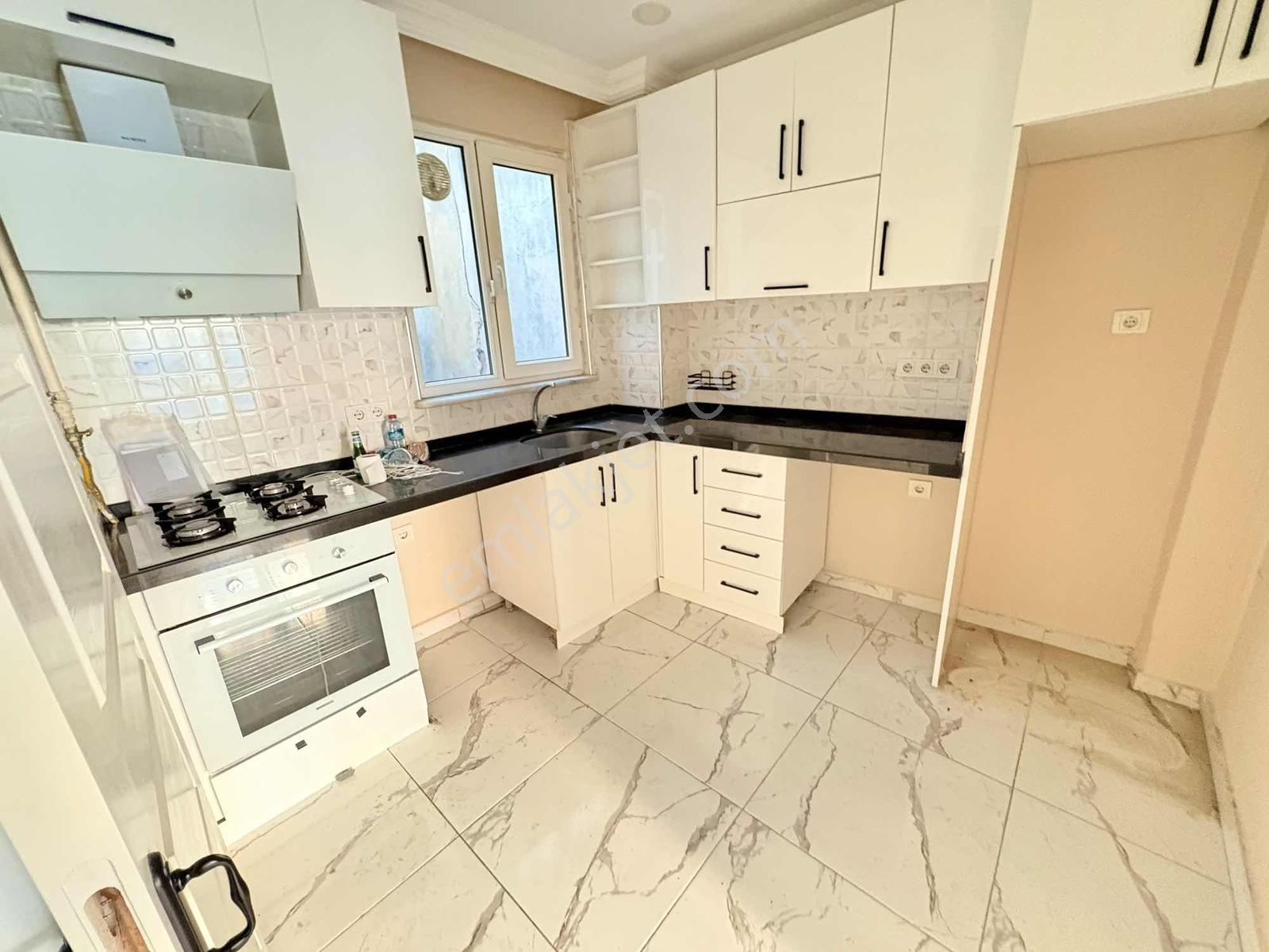 F-l Emlaktan Üsküdar Merkezde Kiralık Daire - Görsel 8
