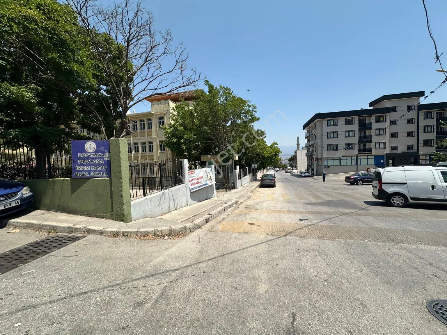 Refet Bele'de Şehir Manzaralı Cam Balkonlu 2+1 Satılık Daire - Görsel 20