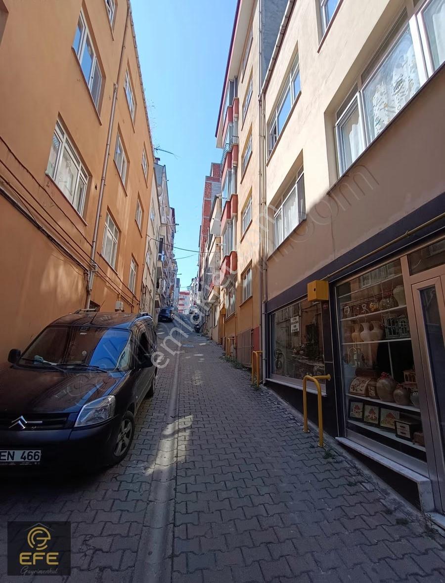 Efe Gayrimenkulden Akçaabat Merkezi Konumda Satılık 3+1 Daire - Görsel 15