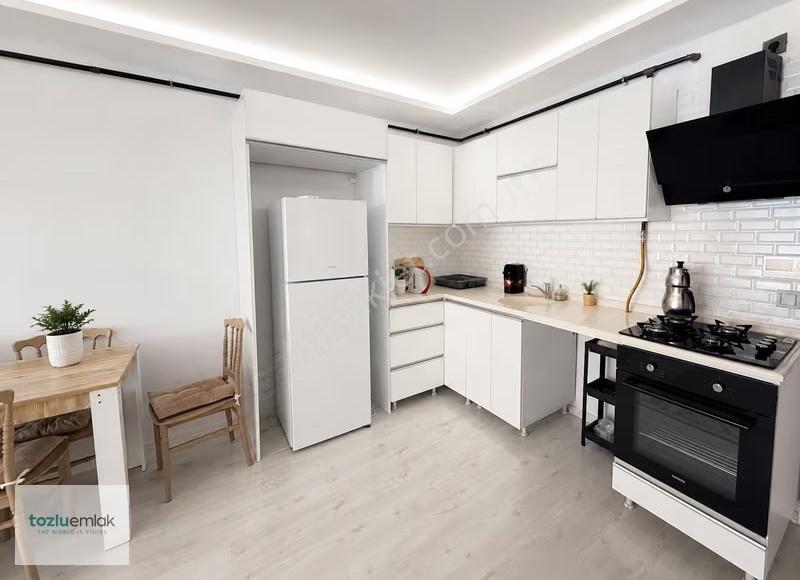 Tozluemlak'tan Atakent Full Eşyalı Geniş Satılık 1+1 Daire !!