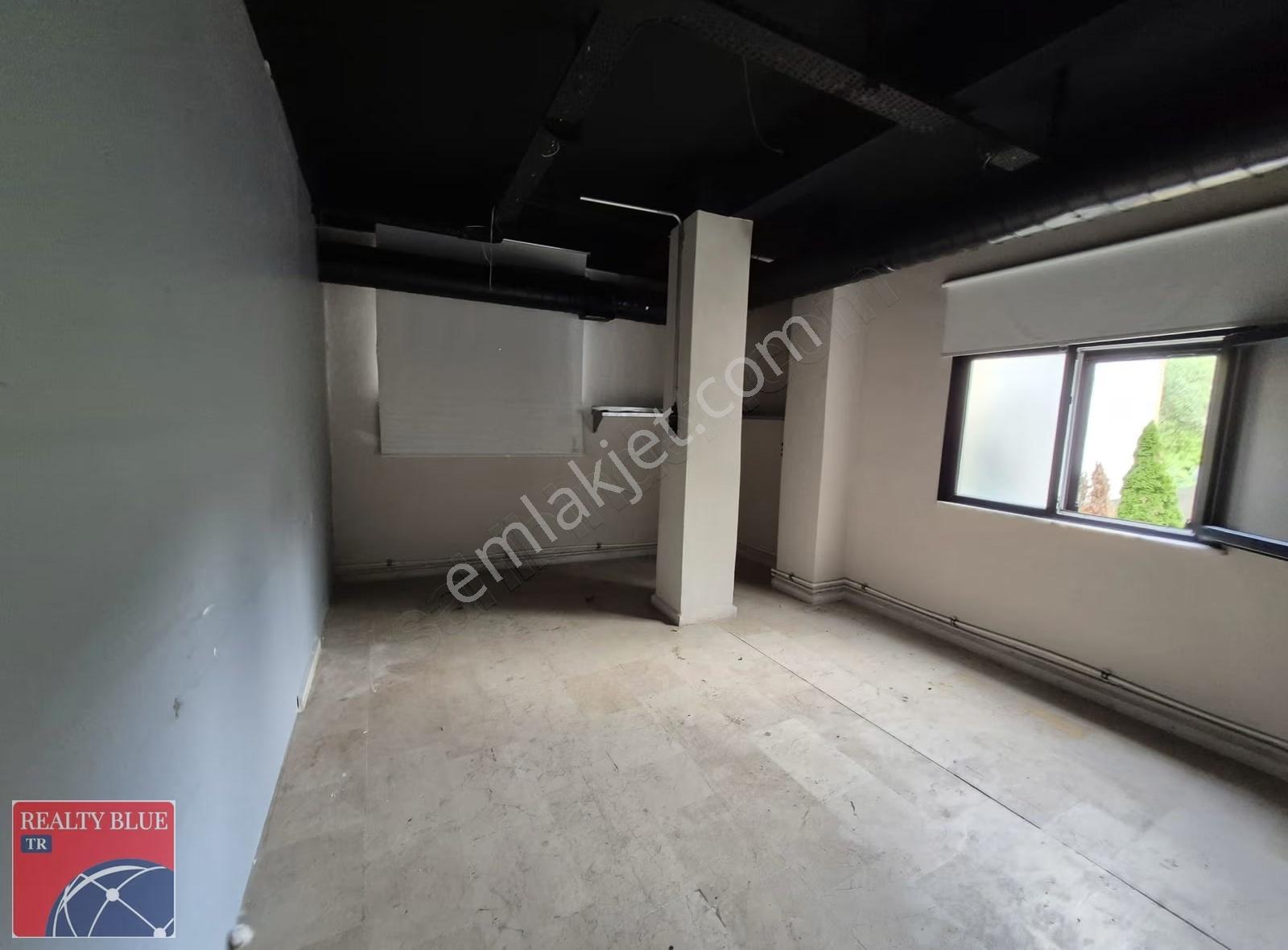 Tarabya_kiralık 200 M2/metro Yürüme Mes.(çok Amaçlı Kullanım)+..