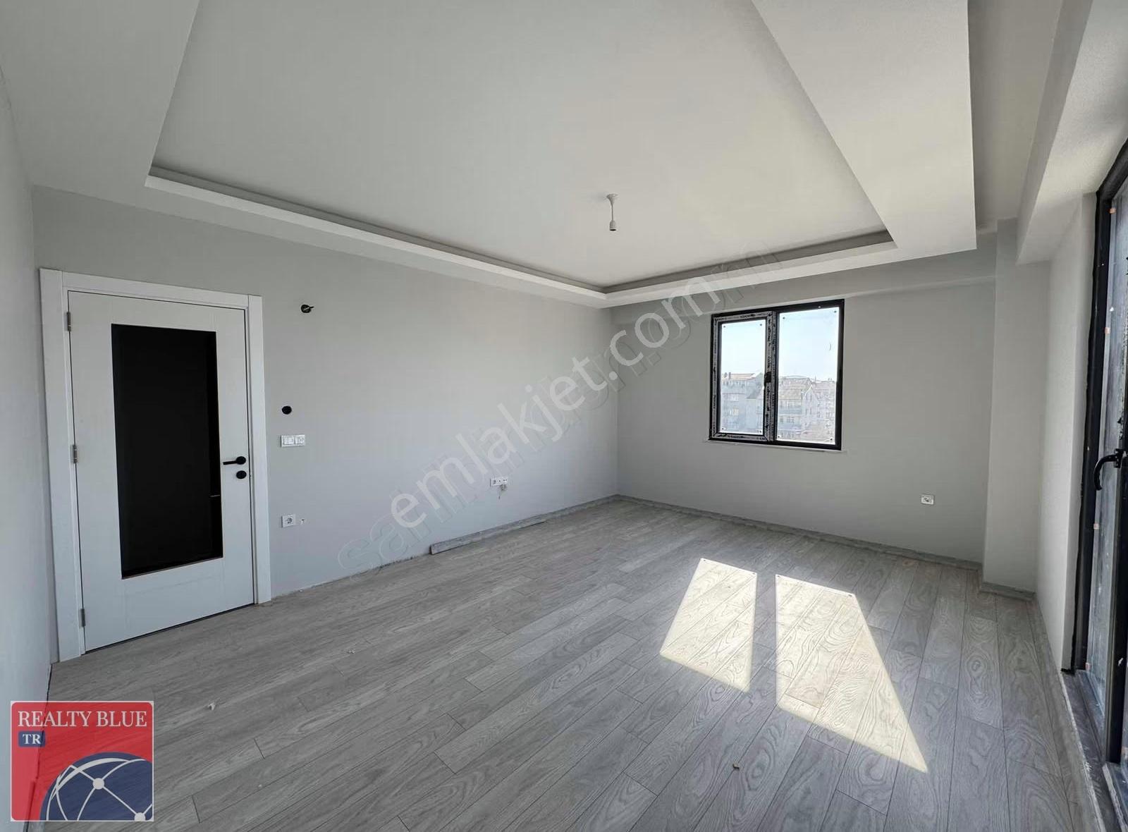 Sultanbeyli Merkez Butik Sitede Satılık 2+1 70m² Arakat Daire - Görsel 6