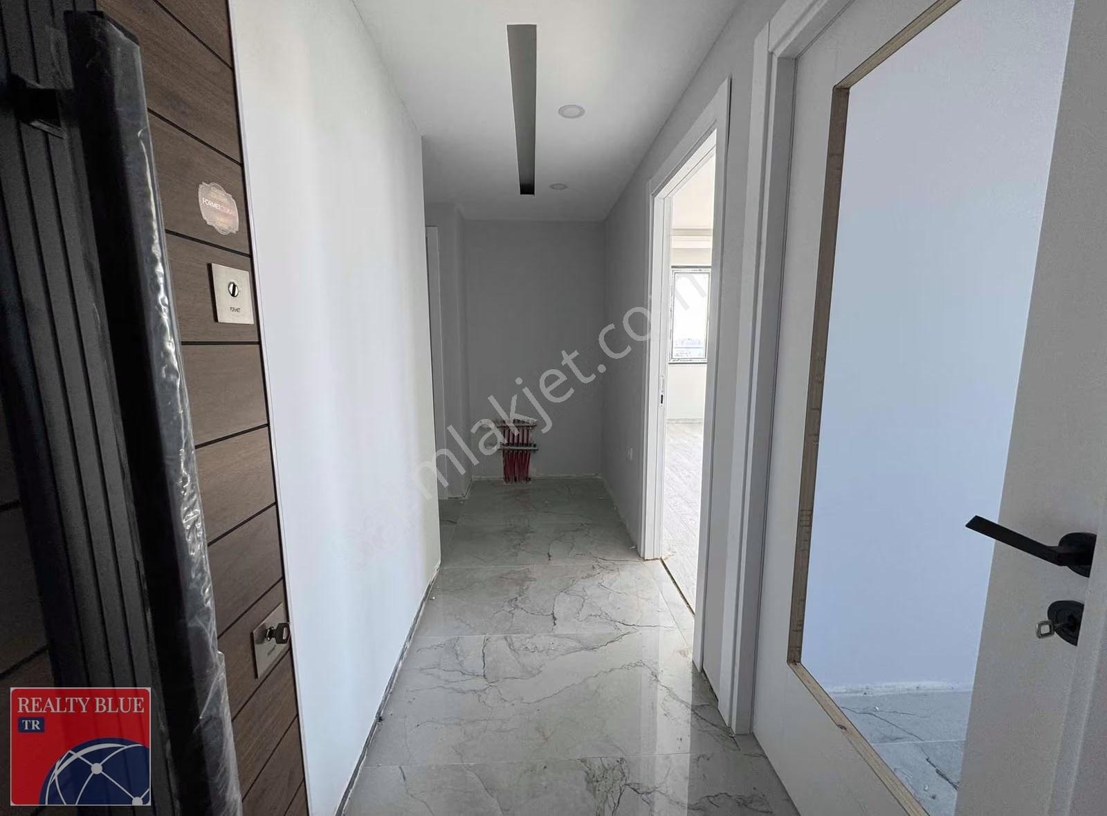 Sultanbeyli Merkez Butik Sitede Satılık 2+1 70m² Arakat Daire - Görsel 3