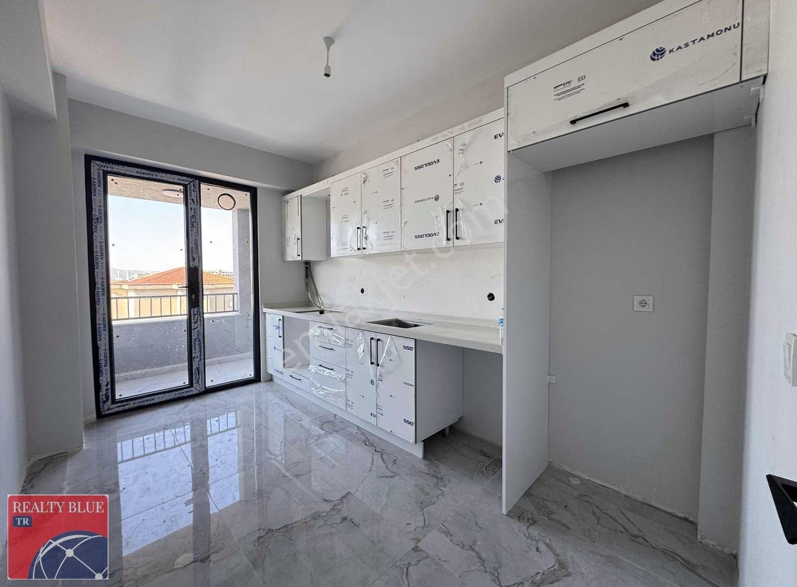 Sultanbeyli Merkez Butik Sitede Satılık 2+1 70m² Arakat Daire - Görsel 10