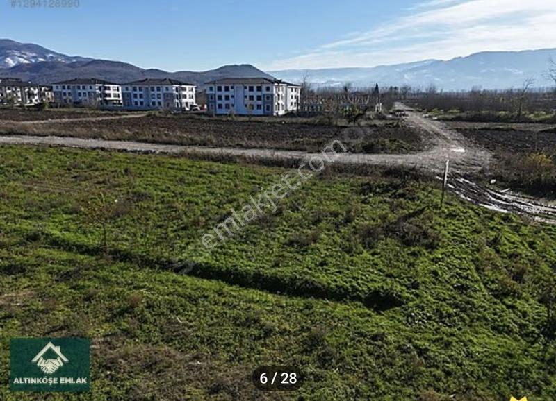 Altınköşe Emlak Satılık Prestiǰli Konum 500m² Köşe Arsa Fırsatı - Görsel 2