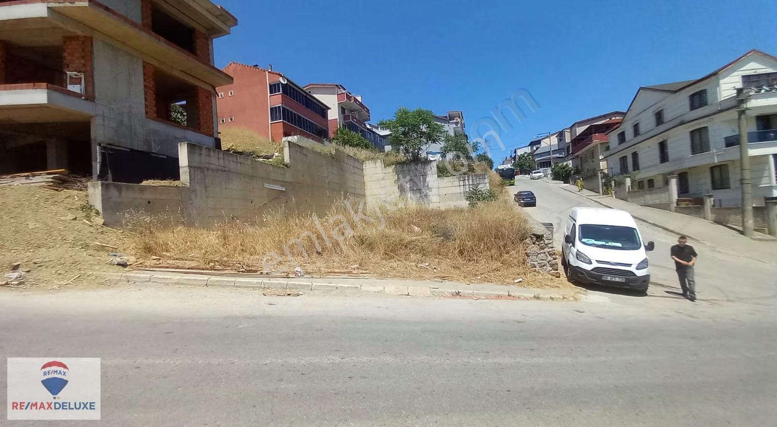 Remax Deluxe'den Kabaoğlunda Satılık Arsa