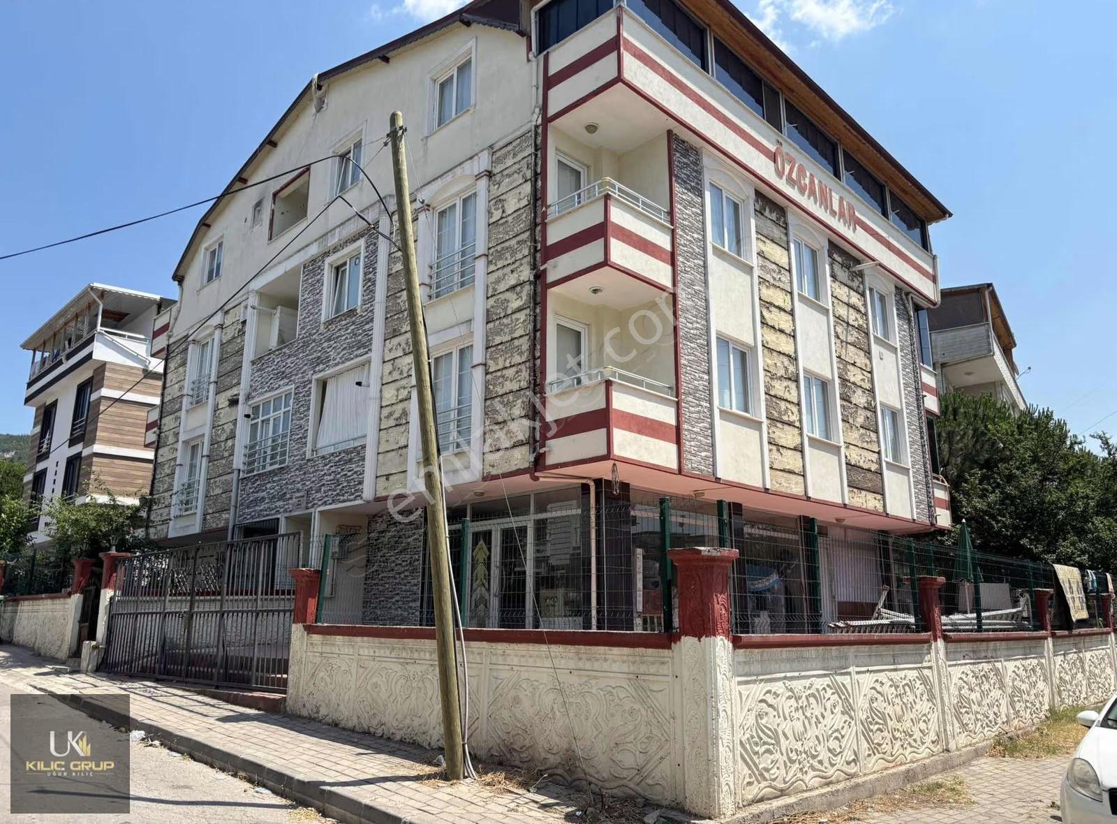 Körfez'de Satılık Müstakil Dükkan - Görsel 9