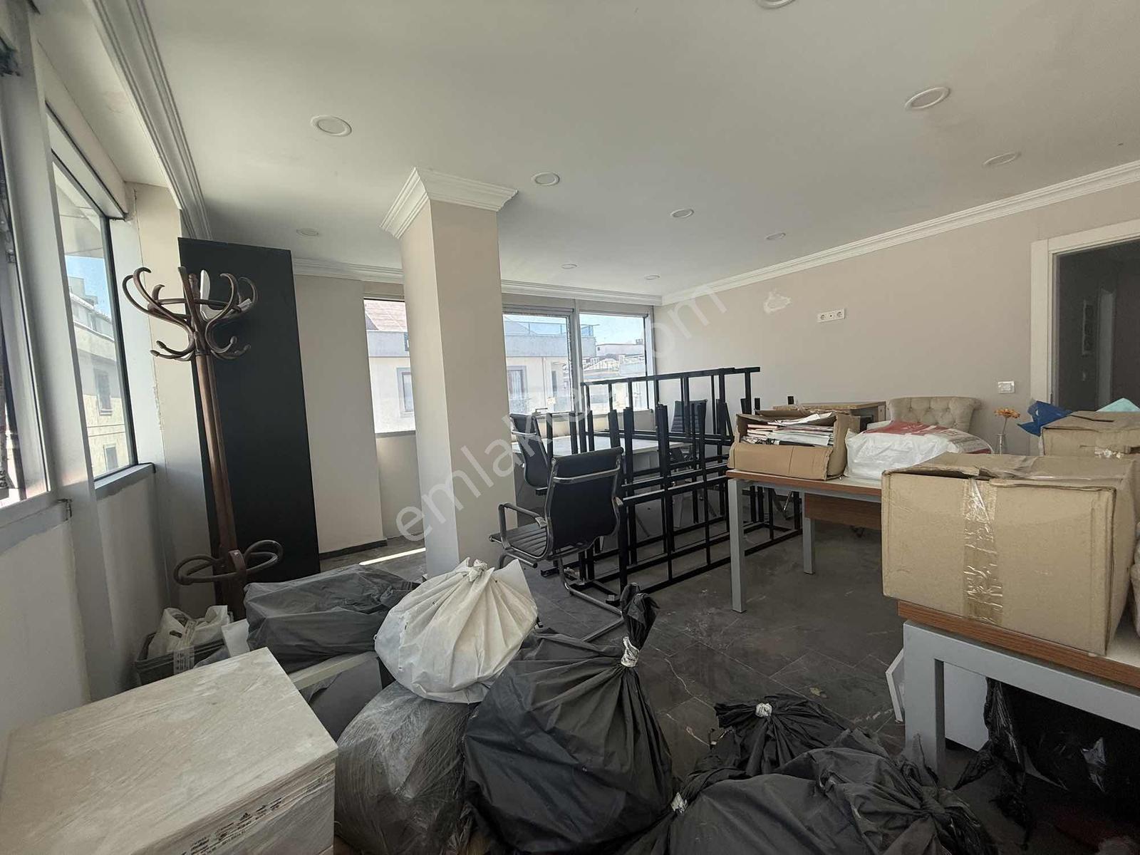 Samandıra Da 2+1 110 M2 İskanlı Kiralık Ofis Katı Ve İş Yeri - Görsel 32