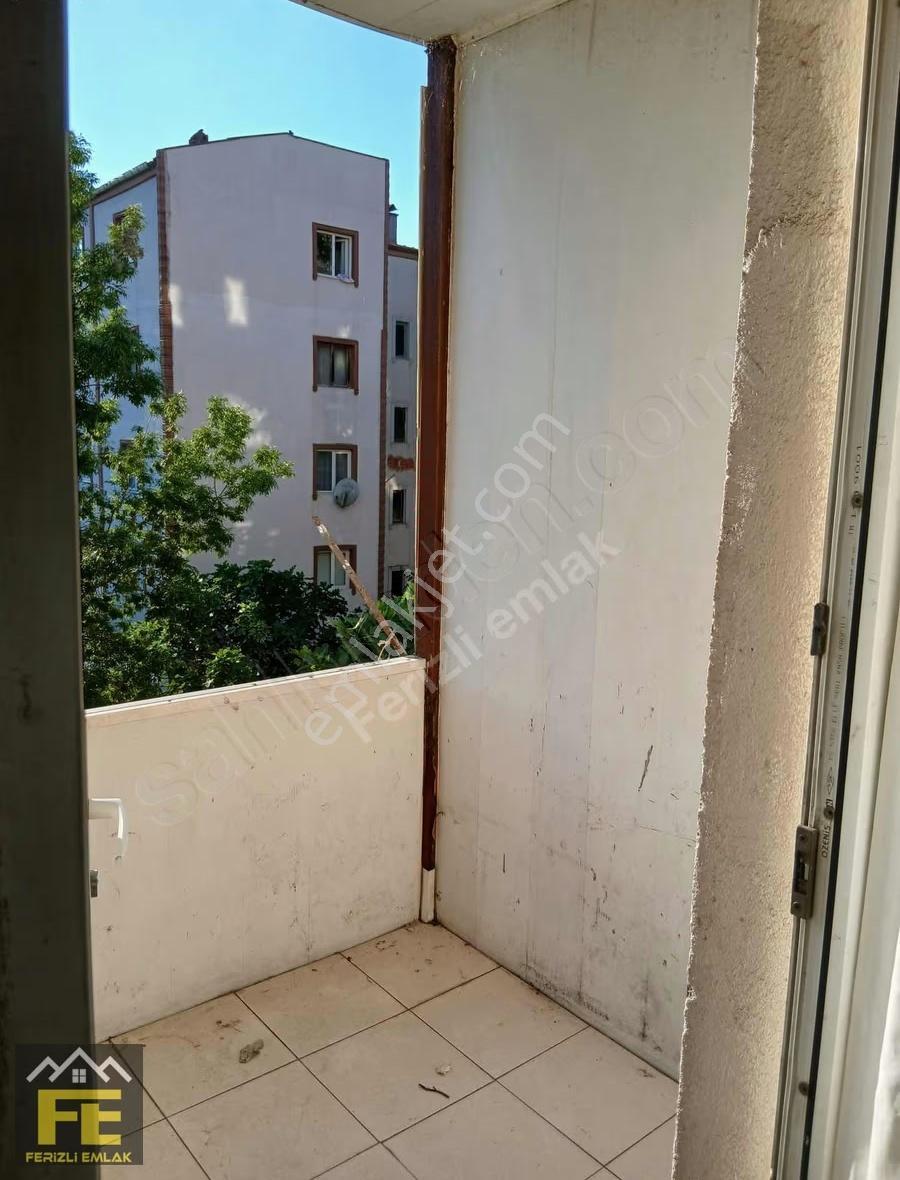 Ferizli İstiklal Mahallesinde 2+1 Bakımlı Satılık Daire - Görsel 5