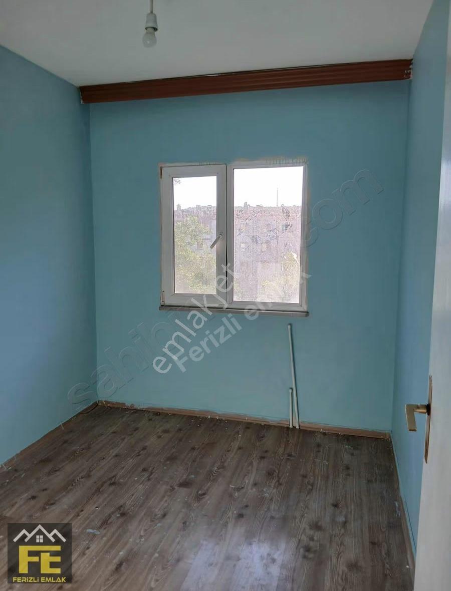 Ferizli İstiklal Mahallesinde 2+1 Bakımlı Satılık Daire - Görsel 2