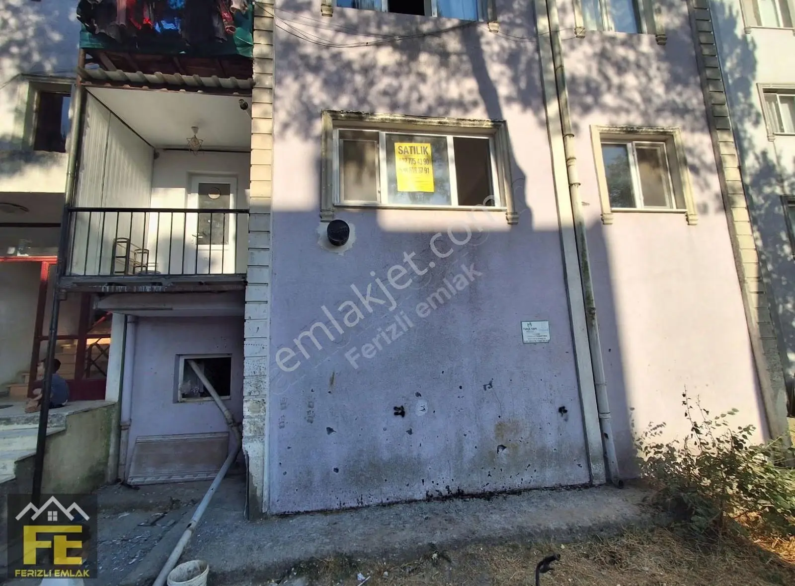 Ferizi İstiklal Mahallesi 1.kat 2+1 Satlık Daire