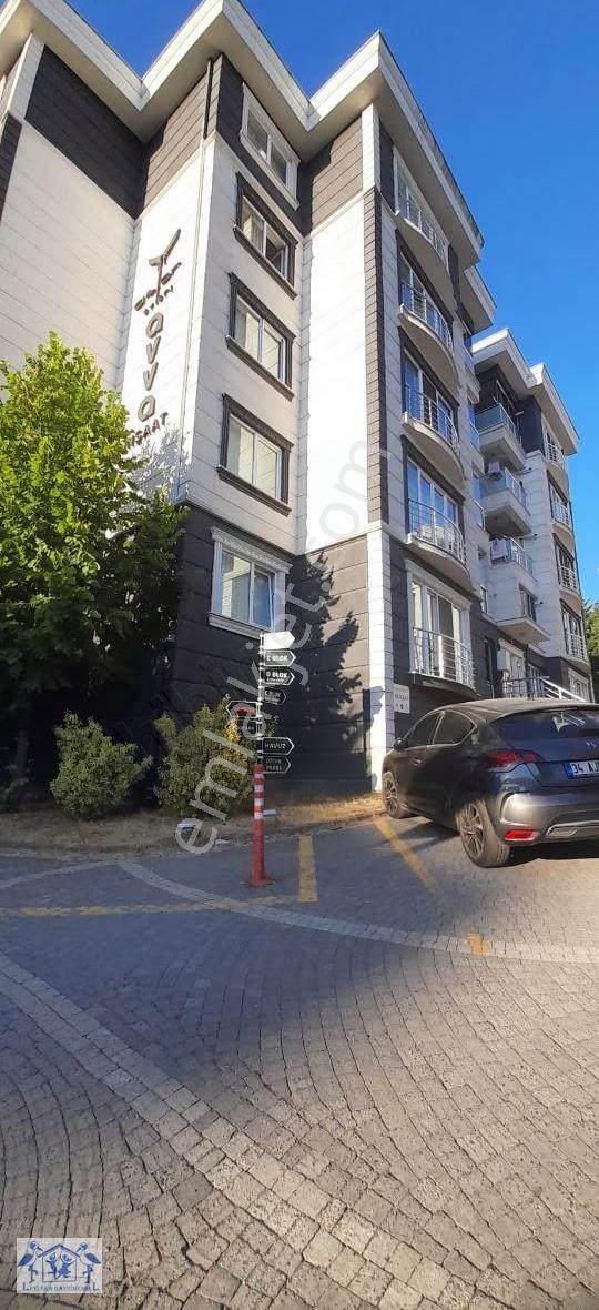 Asfor Evlerinde Arakat Havuz Manzaralı 2+1 Daire - Görsel 19