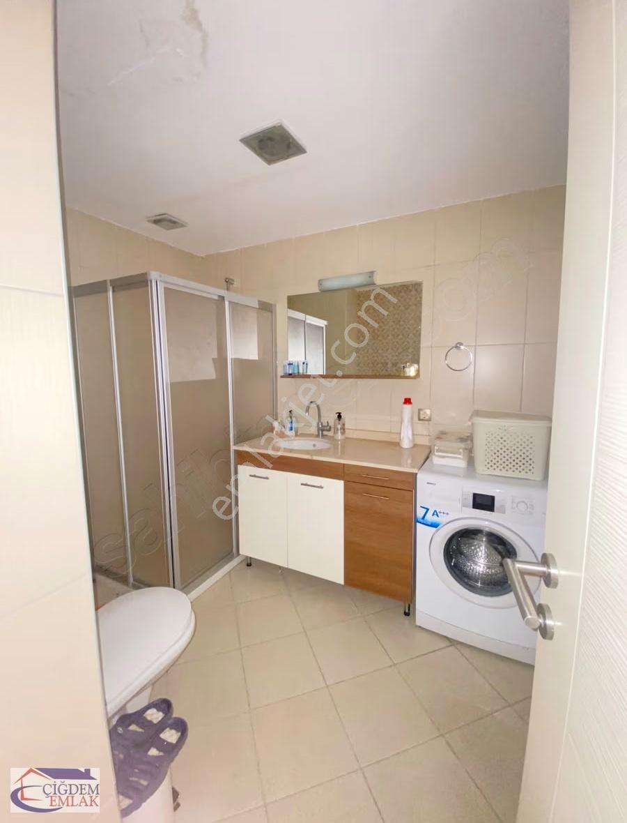 Sahilpark Konutlarında Satılık 2+1 Ebeveyn Banyolu Daire - Görsel 4