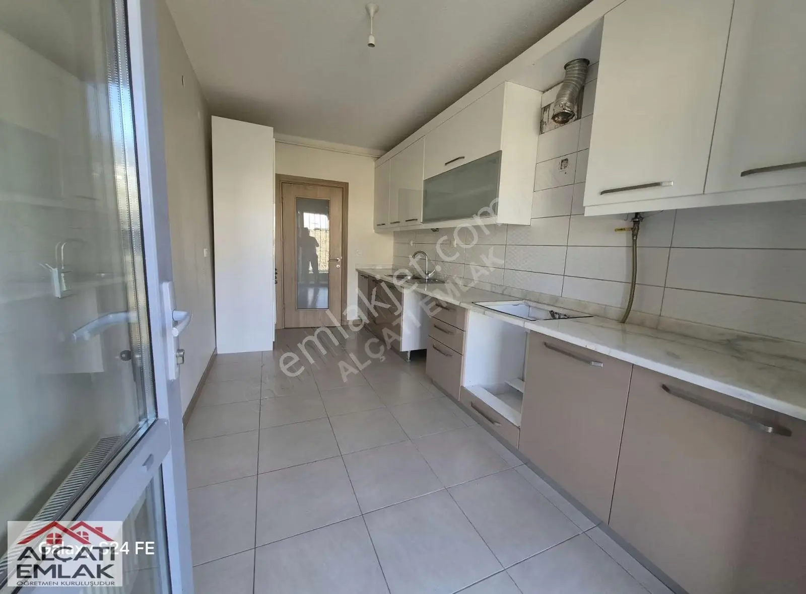 Kayaşehir 24.bölge Gülbahçe Boş Satılık M Tipi 3 Cephe 3+1