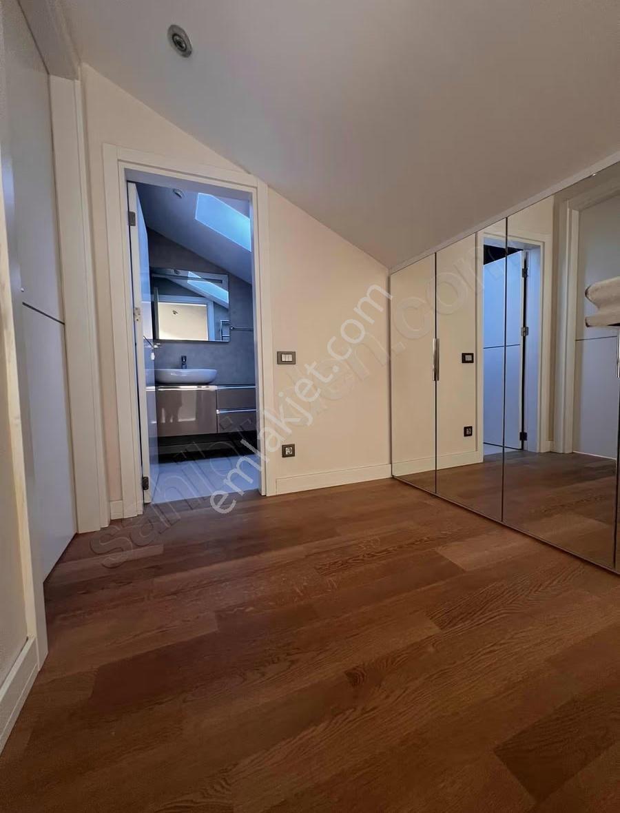 Zekeriyaköy Kent Optimum Sitesi 3+1 Müstakil Çatı Dubleks Daire - Görsel 10