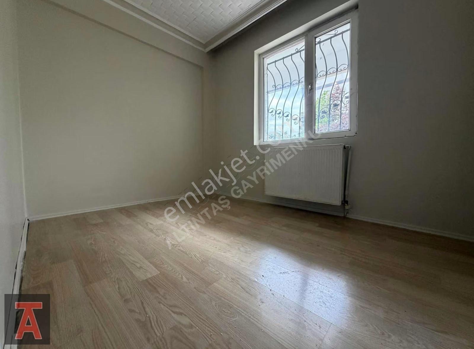 Alsancak Mah'de Ara Katta Asansörlü 3+1 Kiralık - Görsel 17