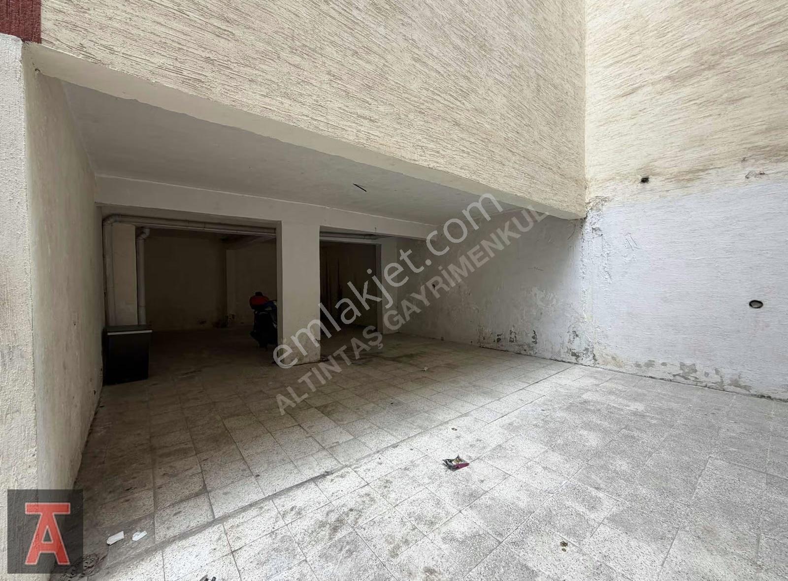 Alsancak Mah'de Ara Katta Asansörlü 3+1 Kiralık - Görsel 9