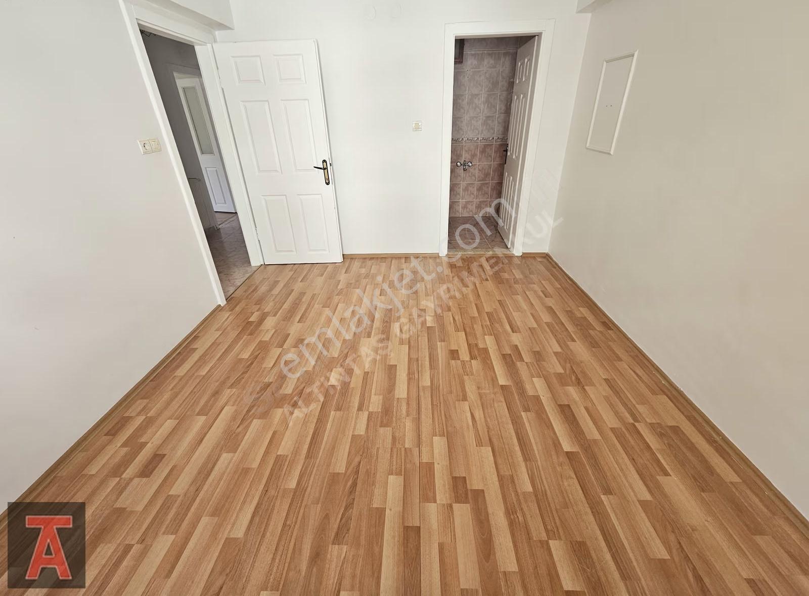 Selçuklu Mah. Ara Katta Ön Cephe Park Manzaralı Kiralık 3+1 - Görsel 33