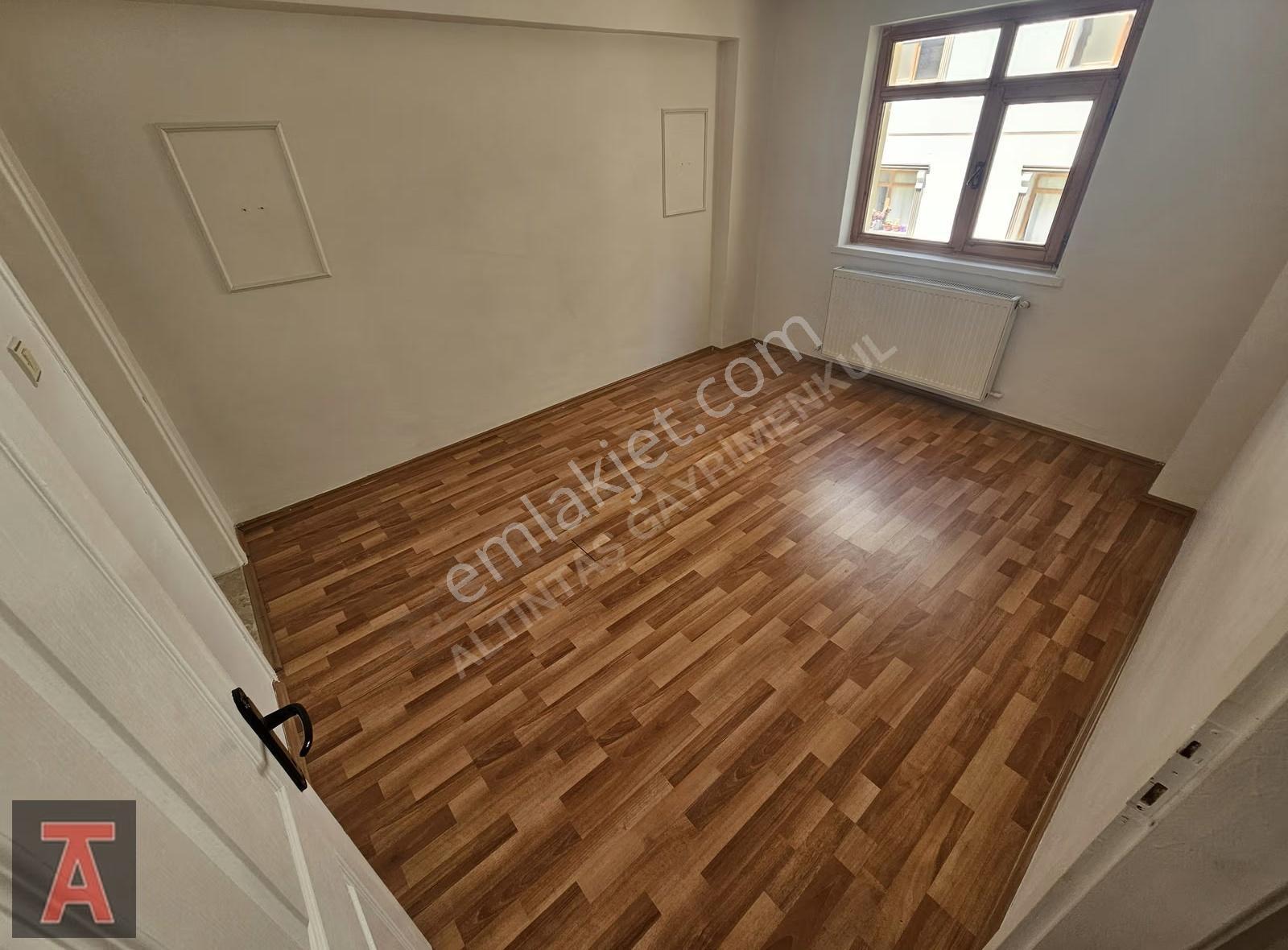 Selçuklu Mah. Ara Katta Ön Cephe Park Manzaralı Kiralık 3+1 - Görsel 32