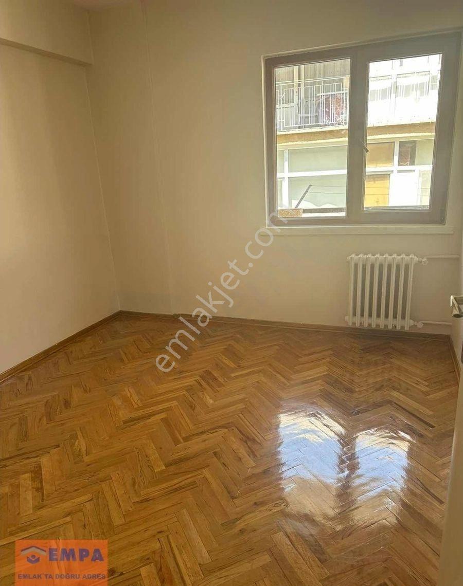 Bahçelievler Mahallesinde Kiralık 3+1 - Görsel 12