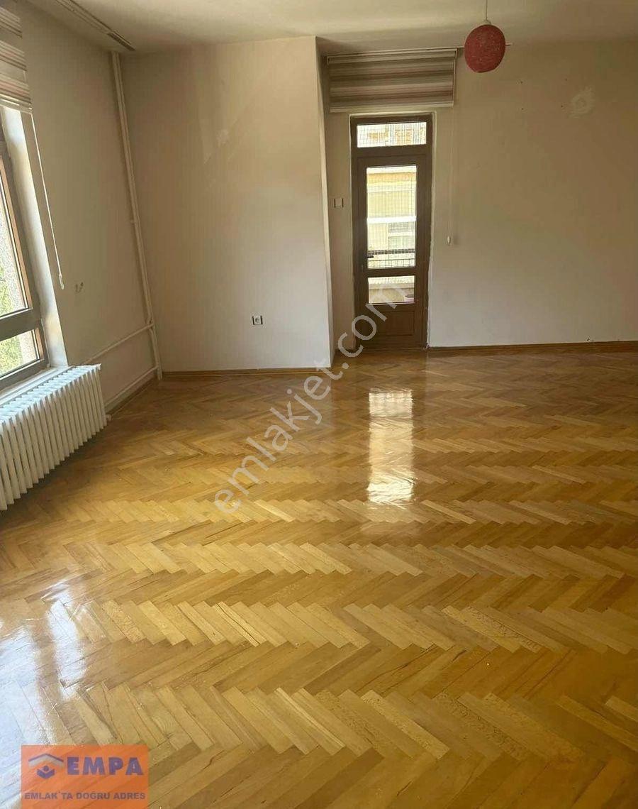 Bahçelievler Mahallesinde Kiralık 3+1 - Görsel 15