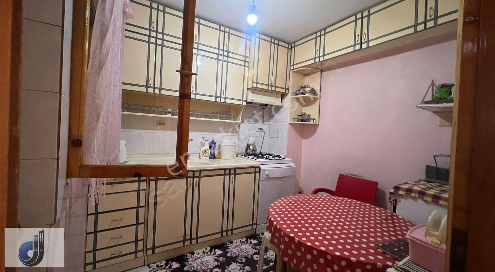 Korupark Altında Eşyalı Kiralık Daire - Görsel 16