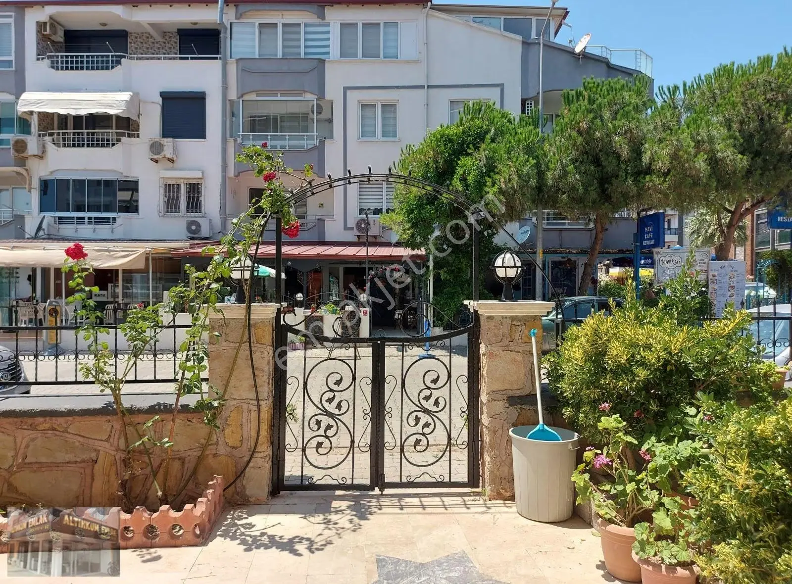 Sarımsaklı'da Merkezde Plaja 100m 2+1 Satılık Daire - Görsel 8