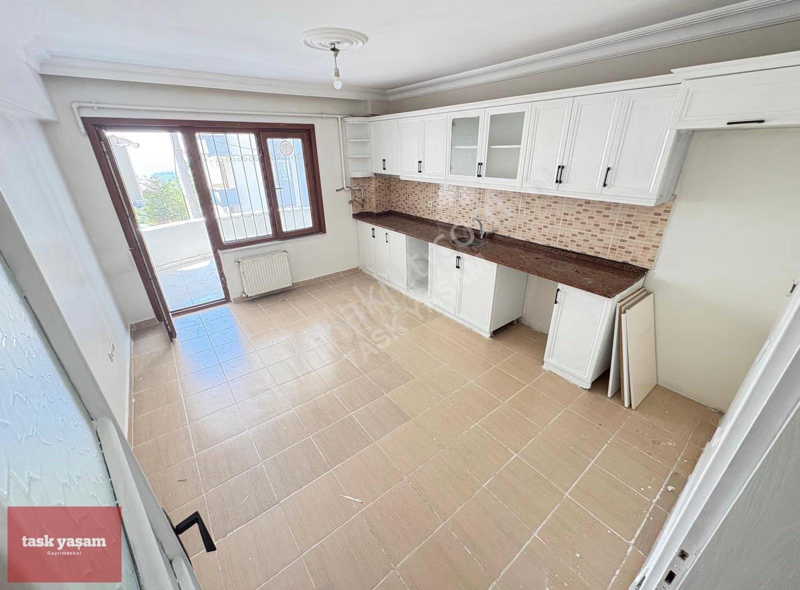 Nur Sitesinde Deniz M. Yüksek Giriş 3+1 Net 145m² Kiralık Daire - Görsel 12