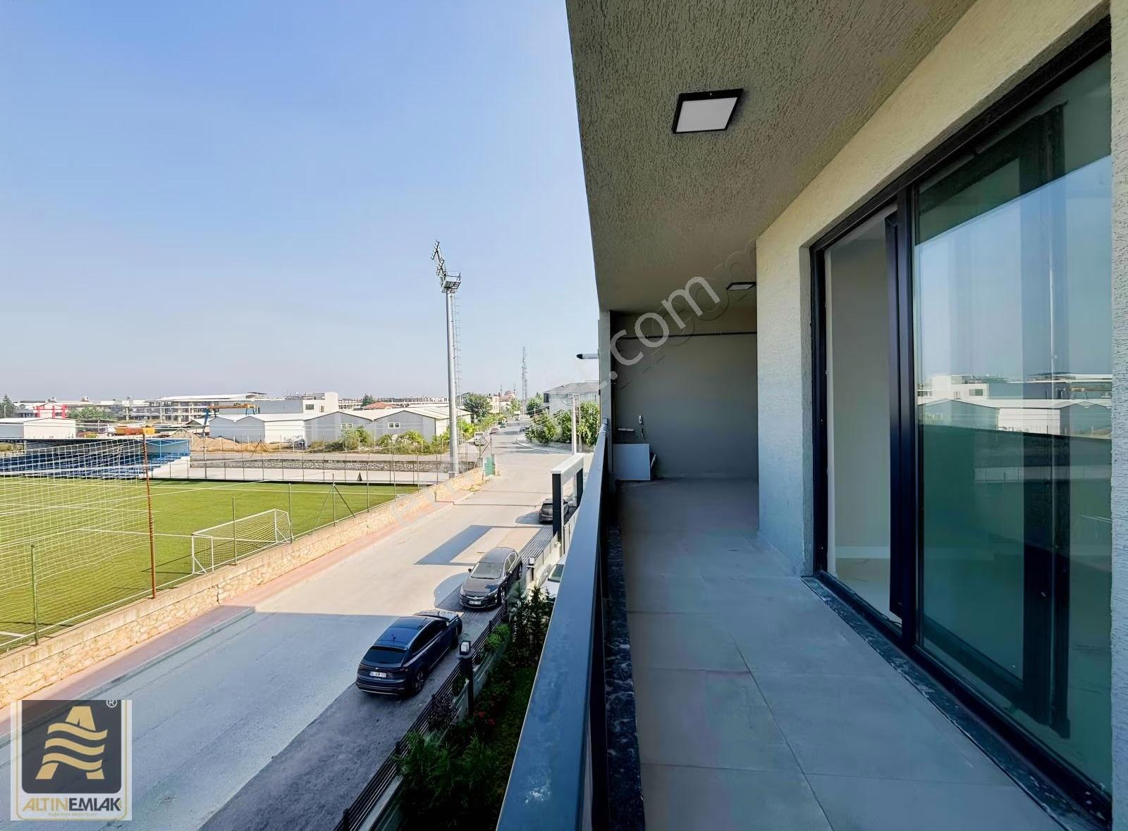 Erenler Koç Cty Trend Sitesi Satılık 3+1 Daire Akıllı Ev Konsept - Görsel 24