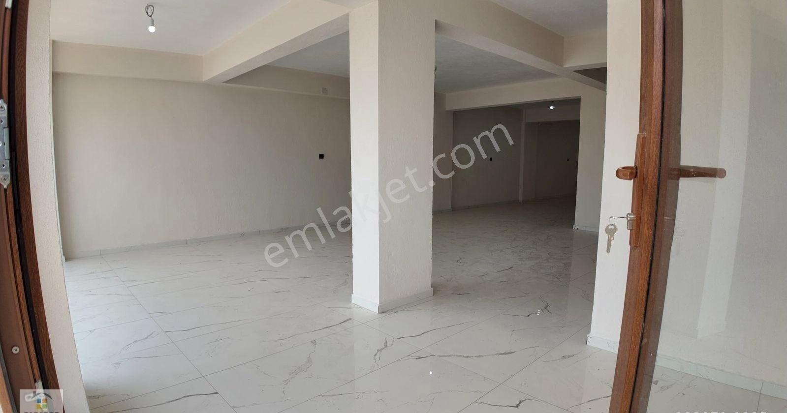 Aydın Kuyucak Merkezde 450 M² Cadde Üzeri Satılık Ticari Dükkan - Görsel 17