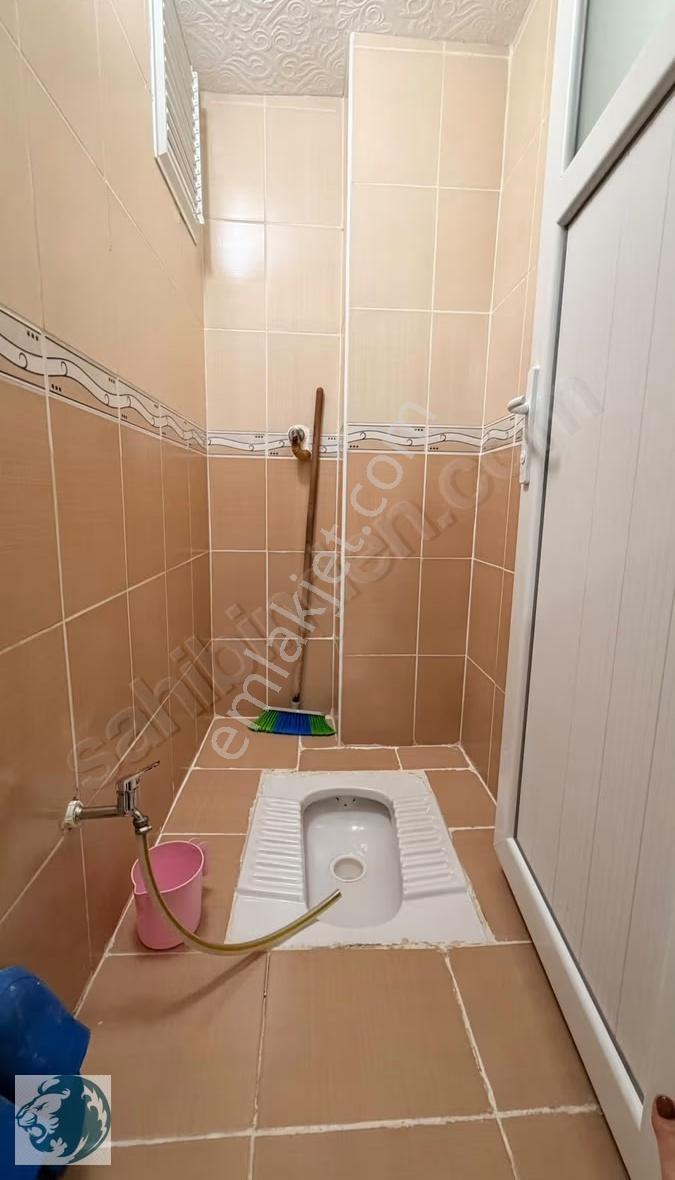 Bölgenin En Tatlı Cadde Üzeri 2+1 Ara Kat Dairesi - Görsel 3
